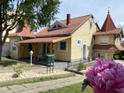 Kármen Apartmanház3