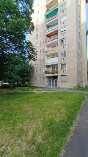 DebRentZen Station Apartman16