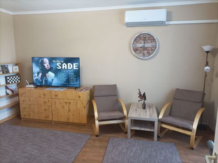 DebRentZen Station Apartman