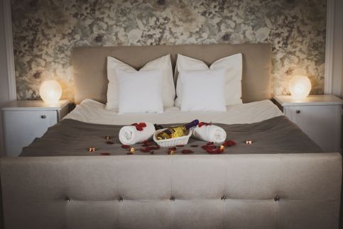 Romantic Rose Viewhouse21