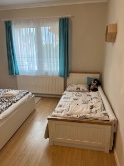 Gold Apartmann6