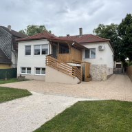 Gold Apartmann