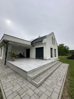 Bali-Lak9