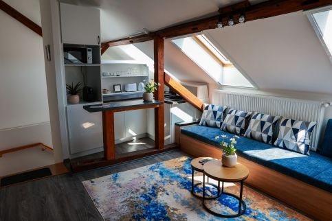 Heroes Apartment2