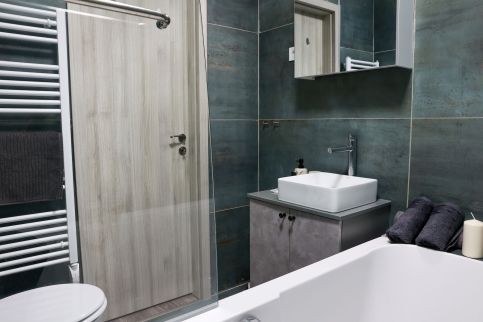 Heroes Apartment6