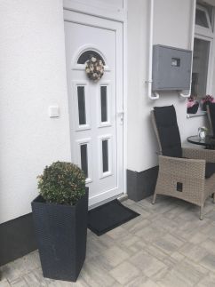 Stephanie's Apartman10
