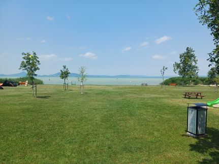 Strand Apartman B38