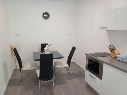 Strand Apartman B32
