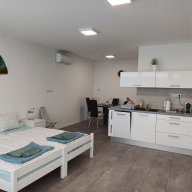 Strand Apartman B3