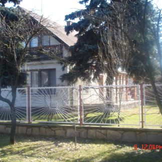 Ezüstfenyő Apartman