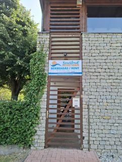 Beachfront Apartman