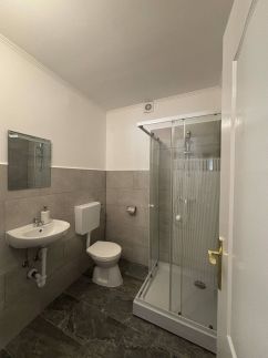 Lola Apartman6