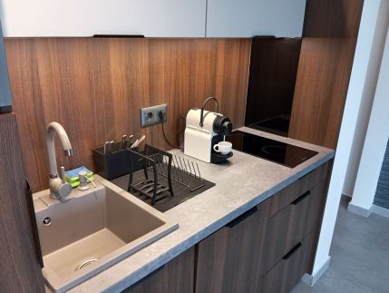 Summer Breeze Hideout Apartman1