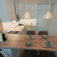 Summer Breeze Hideout Apartman