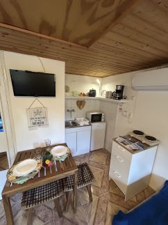 Demona Apartman14