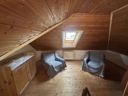 Demona Apartman8