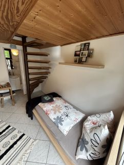 Demona Apartman