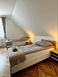 Brigetio Kúria11