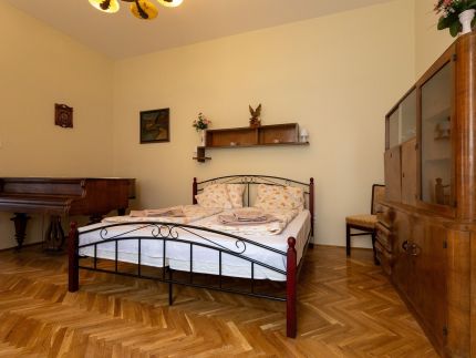 Belvárosi Zongorás Apartman10