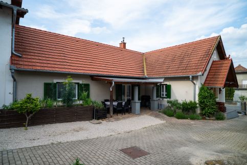 Kata Vendégház1
