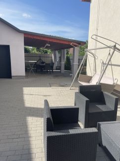 Anett Wellis Apartman2