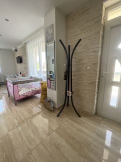 Anett Wellis Apartman32