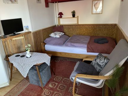 Pemília Apartman12