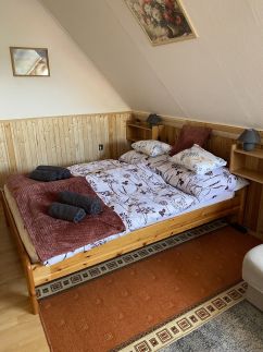 Pemília Apartman8