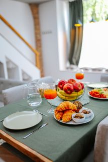 The Loft Apartman15