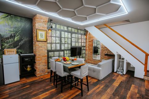 The Loft Apartman37