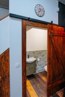 The Loft Apartman42