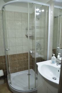 Bagira Apartman4