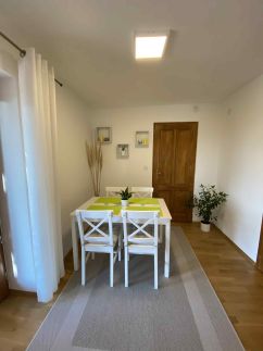 Sárkányhegyi Apartman