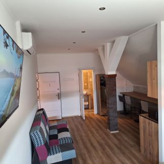 ALRO Stúdió Apartmanház32