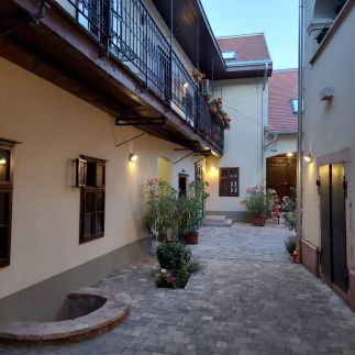 Padlás Apartman1