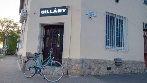 Gillány Fogadó1