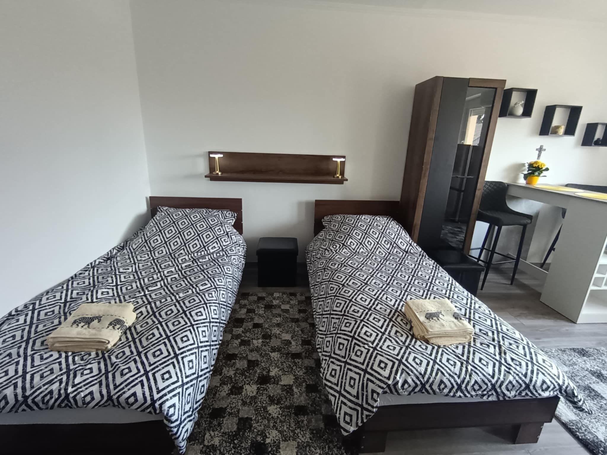 Napfény Apartman – Pápa