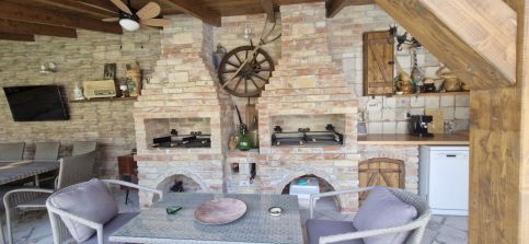 Kapitány MP Art Luxury Apartman16