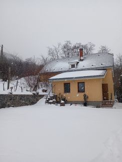 Hegyi Tücsök Vendégház12