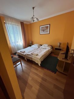 Apartman Dóra