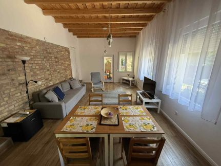 Vörös Patak Apartmanház2