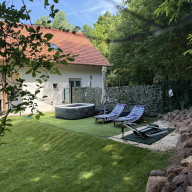 Vörös Patak Apartmanház