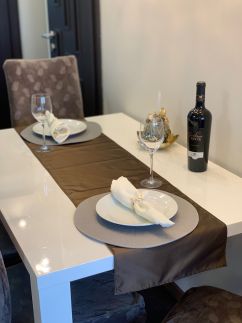 Local-Lux Apartman24