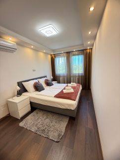 Local-Lux Apartman45