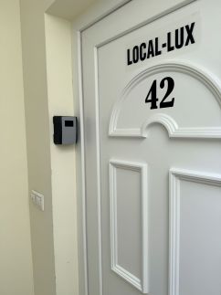 Local-Lux Apartman22