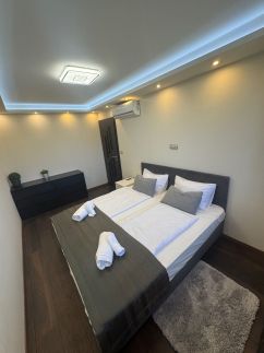 Local-Lux Apartman2