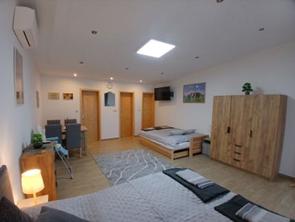 Hűvös Apartman13
