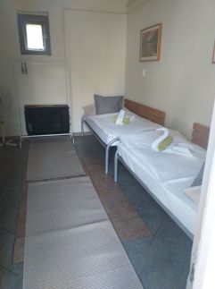 Deák Szobák8