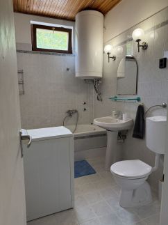 Hajnal Apartman9