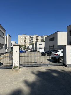 City Gardens Apartmanok I.12